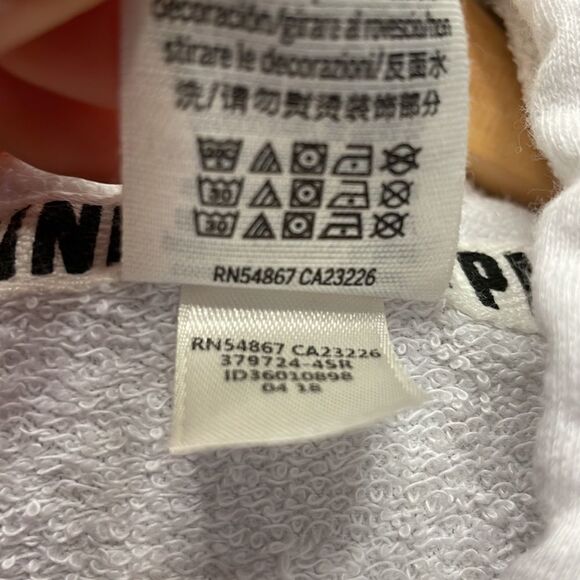 PINK woman’s white sweatshirt - Picture 13 of 13